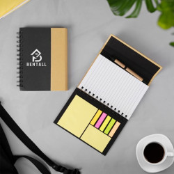 1409 Cuaderno Eco magnético con Notas Adhesivas y Bolígrafo. 1409 Cuaderno Eco magnético con Notas Adhesivas y Bolígrafo.